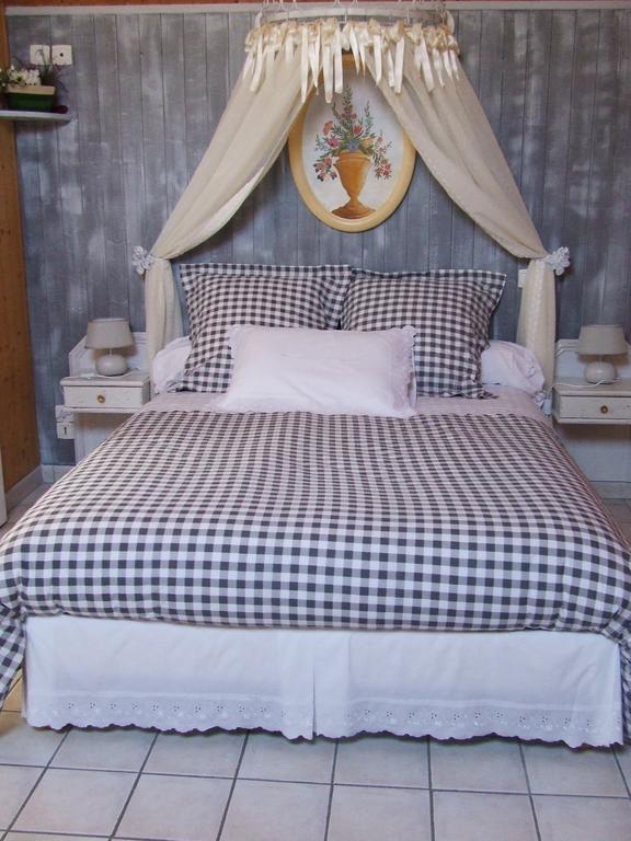 Gite Les Orchidees Honfleur Zimmer foto
